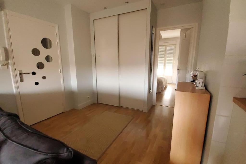 Simplicite Et Calme En Appartement A Issoire Eksteriør bilde