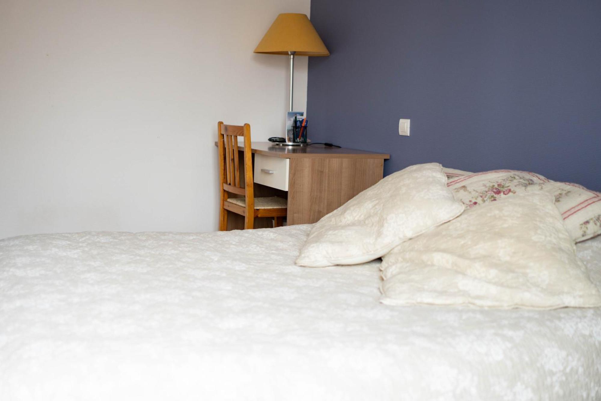Simplicite Et Calme En Appartement A Issoire Eksteriør bilde